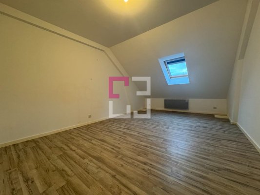 
Appartement Viry Noureuil 5 pièce(s) 90.36 m2
