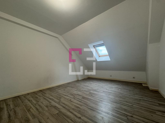 
Appartement Viry Noureuil 5 pièce(s) 90.36 m2
