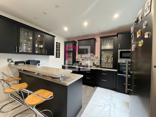 
Maison Tergnier 7 pièce(s) 140m2

