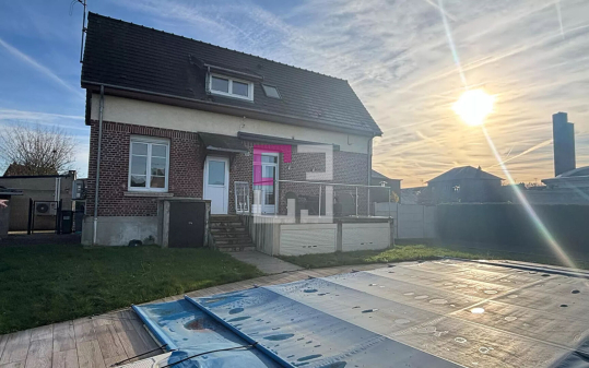 
Maison Tergnier 7 pièce(s) 140m2
