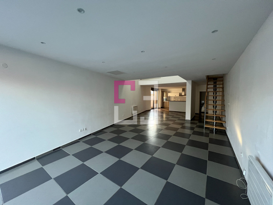 
Maison Sery Les Mezieres 4 pièce(s) 140 m2
