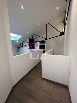 
Maison Sery Les Mezieres 4 pièce(s) 140 m2

