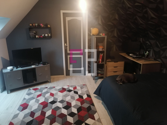 
Maison Erlon 7 pièce(s) 125 m2
