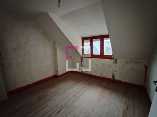 
Immeuble Bohain En Vermandois 6 pièce(s) 119 m2
