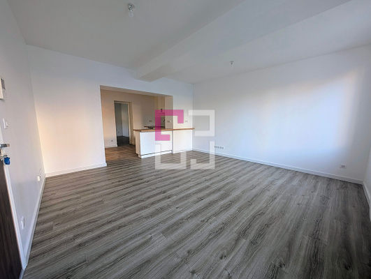 
BAISSE DE PRIX :Appartement en RDC rénové sur Noyon
