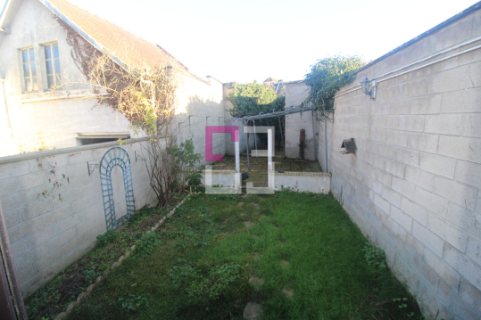 
Maison Nesle 5 pièce(s) 113 m2
