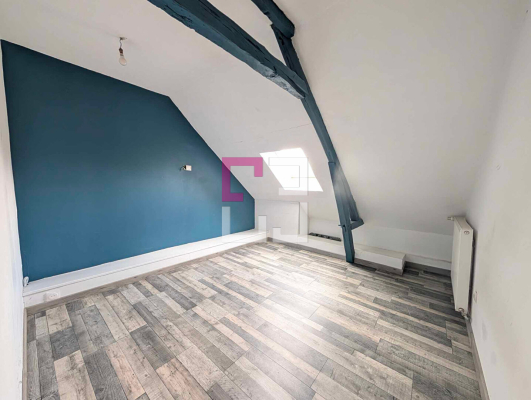 
Maison à fort potentiel pour famille sur Guiscard
