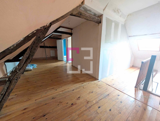 
Maison à fort potentiel pour famille sur Guiscard
