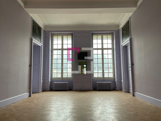 
Appartement Guise 4 pièce(s) 160 m2
