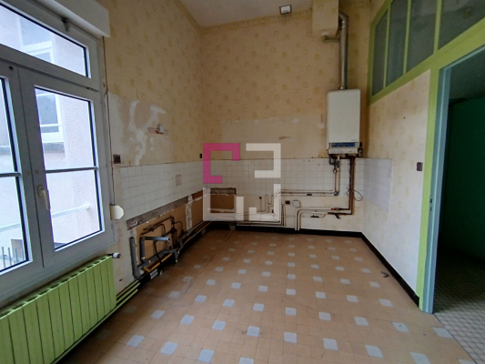 
Appartement GUISE 4 pièces 158 m²
