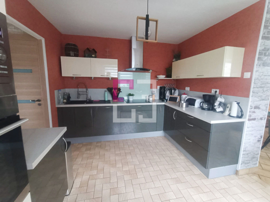 
Maison Hirson 4 pièce(s) 94.43 m2
