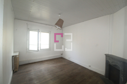 
Maison Nesle 6 pièce(s) 145m2

