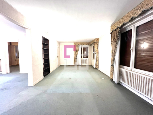 
Maison Laon 10 pièce(s) 183 m2
