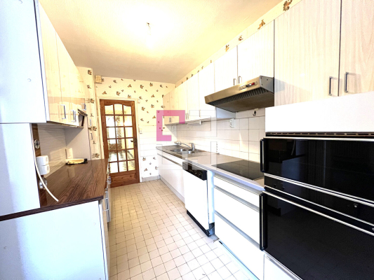 
Maison Laon 10 pièce(s) 183 m2
