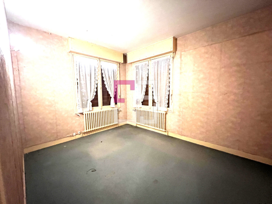 
Maison Laon 10 pièce(s) 183 m2
