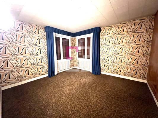 
Maison Laon 10 pièce(s) 183 m2
