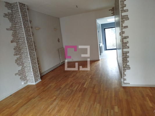 
Belle maison de 4 chambres avec jardin -  Quartier Remicourt
