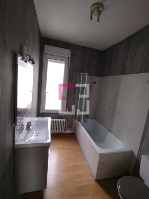
Belle maison de 4 chambres avec jardin -  Quartier Remicourt
