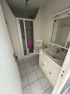 
Belle maison de 4 chambres avec jardin -  Quartier Remicourt
