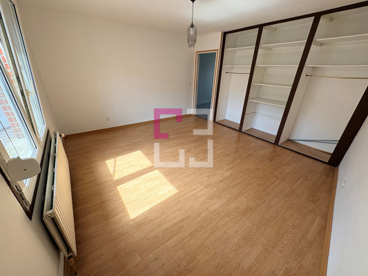 
Belle maison de 4 chambres avec jardin -  Quartier Remicourt
