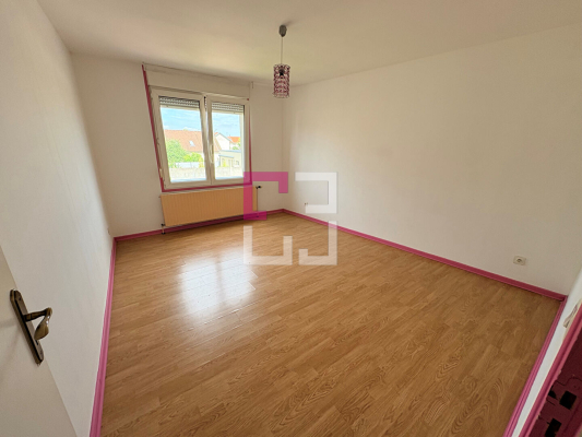 
Belle maison de 4 chambres avec jardin -  Quartier Remicourt
