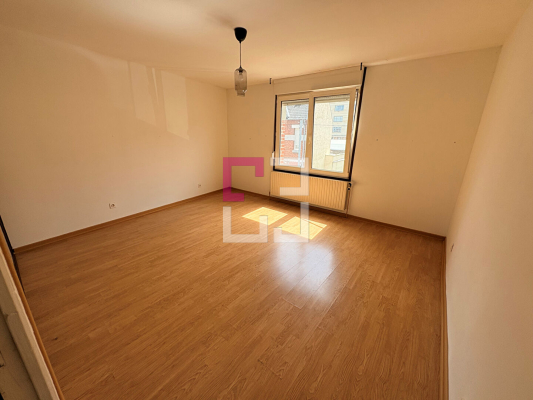 
Belle maison de 4 chambres avec jardin -  Quartier Remicourt
