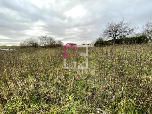 
Terrain ETREUX 3072 m²
