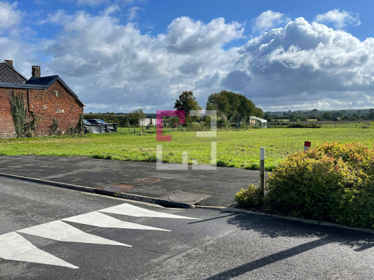 
Terrain OISY 1587 m²
