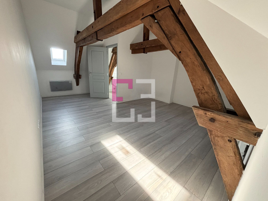
Studio Guise 1 pièce(s) 24 m2
