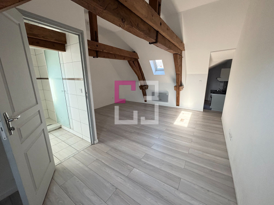 
Studio Guise 1 pièce(s) 24 m2
