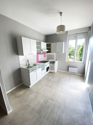 
A louer - Appartement T2 en Duplex avec jardin - NOYON
