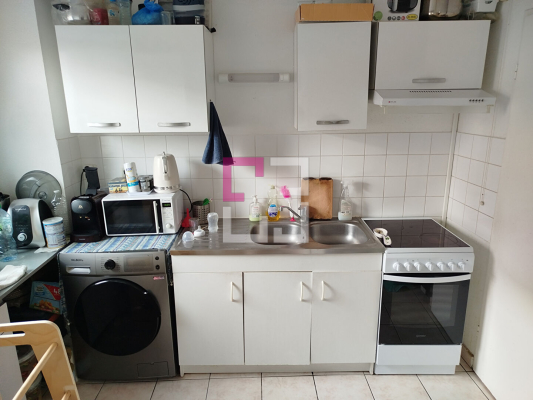 
Appartement 3 chambres, spacieux et lumineux.
