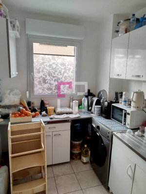 
Appartement 3 chambres, spacieux et lumineux.
