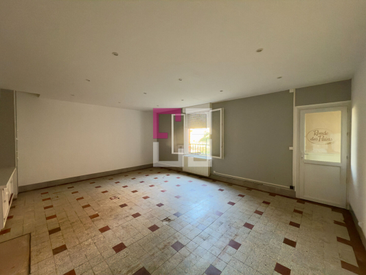 
Maison La Fere 8 pièce(s) 125 m2
