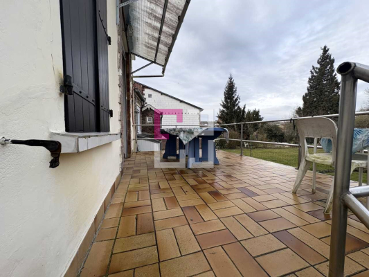 
Maison Charmes 4 pièce(s) 70 m2
