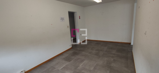
Bureaux Laon 7 pièce(s) 205.22 m2
