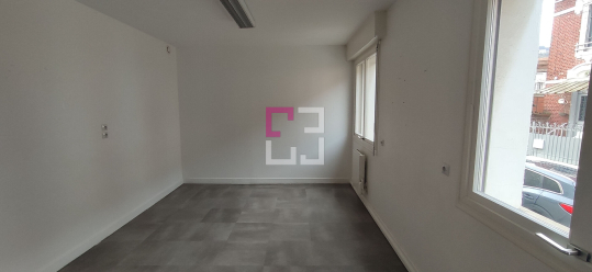 
Bureaux Laon 7 pièce(s) 205.22 m2
