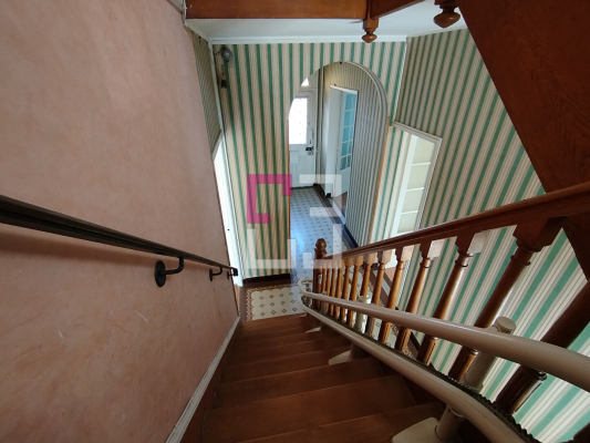 
Maison de ville SAINT-QUENTIN 5 pièces 113 m²
