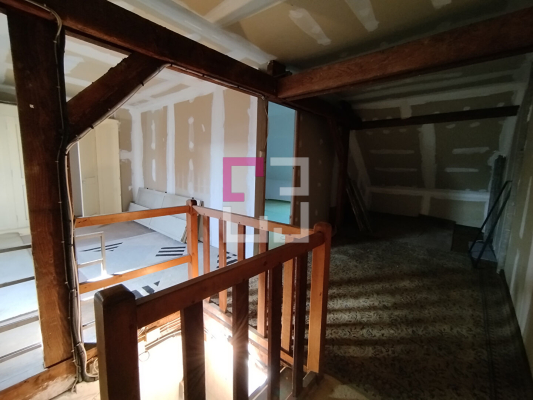 
Maison de ville SAINT-QUENTIN 5 pièces 113 m²

