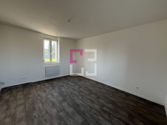 
Maison La Neuville Housset 2 pièce(s) 64 m2
