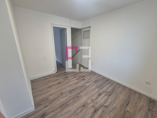 
Maison Bohain En Vermandois 2 pièce(s) 39 m2
