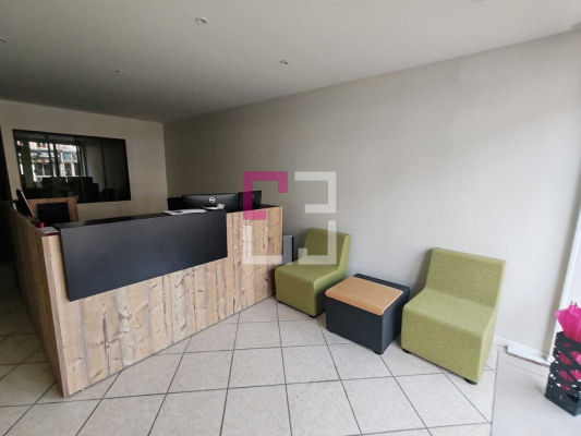 
Immeuble Le Cateau Cambresis 7 pièce(s) 115 m2
