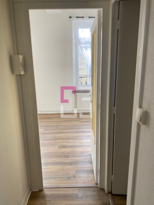 
Appartement  à Louer
