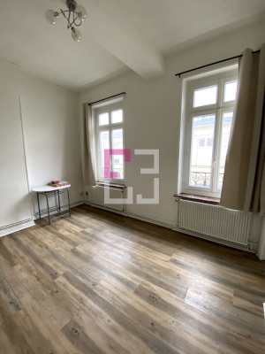 
Appartement  à Louer
