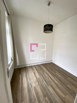 
Appartement  à Louer
