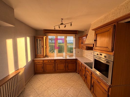 
Maison Rozoy Sur Serre 4 pièce(s) 104 m2
