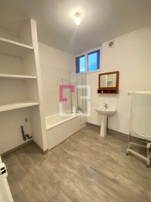 
APPARTEMENT T2 EN PLEIN COEUR DE NOYON
