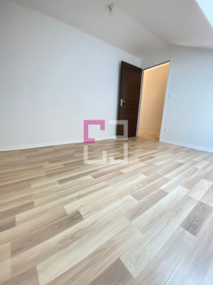 
A louer - Logement 3 pièce(s) - 75.60m²
