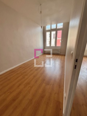 
Appartement Saint Quentin 4 pièce(s) 110.95 m2

