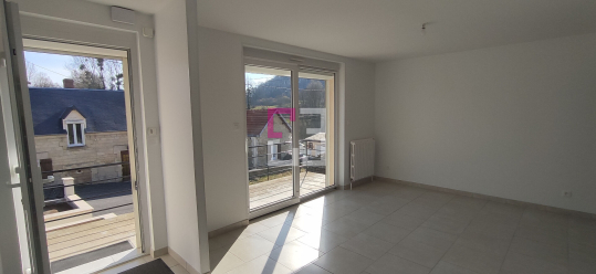 
Maison Cessieres Suzy 5 pièce(s) 83 m2
